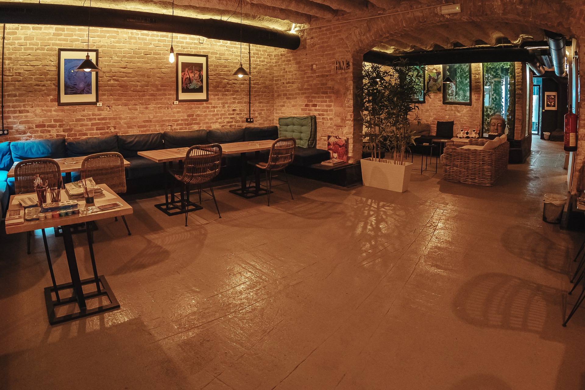 Relaxed lounge area of the cannabis club La Orquesta in Barcelona
