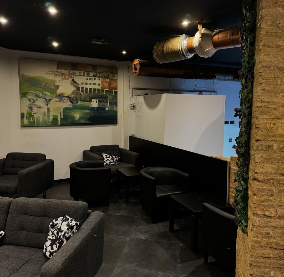 Urban-themed chill-out zone of the cannabis social club TURIA62 in Valencia